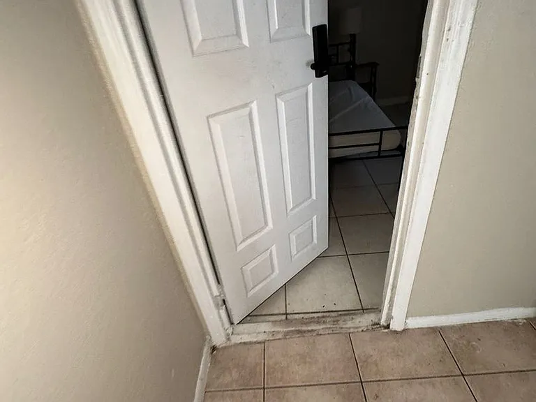 1703 McCarthy Ave — Photo 34