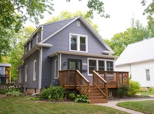 803 S Prairie St, Champaign, IL 61820