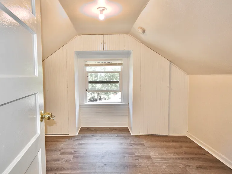 5841 NE 18th Ave — Photo 53