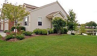 1st image of 1221 E Oakwood Dr
