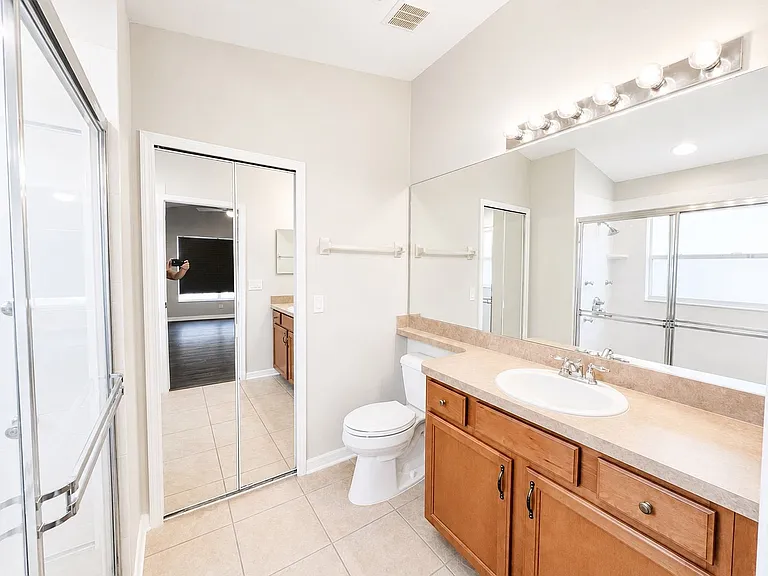 9253 Beaufort Ct — Photo 8