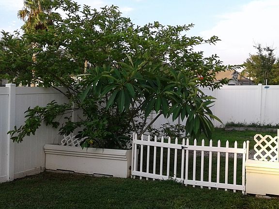 2nd image of 7417 Tower Bridge Dr