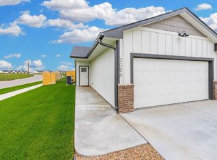 2056 N Reece Ct, Goddard, KS 67052