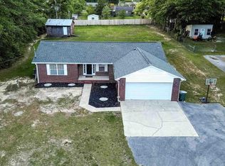 846 Candy Ln, Cantonment, FL 32533