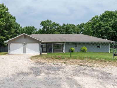 14423 Tailor Rd, Saint Robert, MO, 65584
