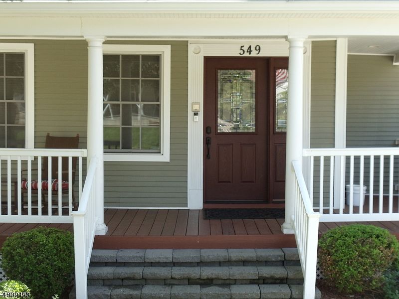 1st image of 549 Westwood Ave