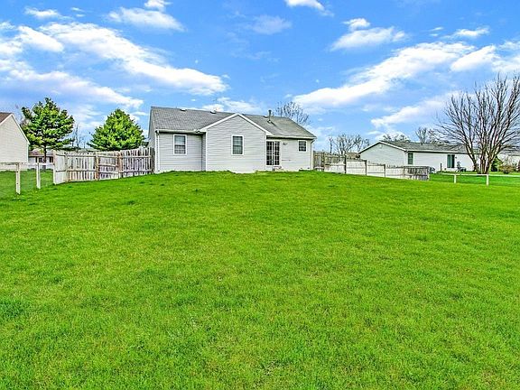 5th image of 26044 Heatherfield Dr