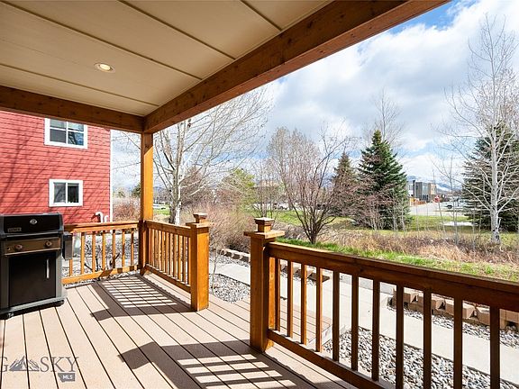 3rd image of 2250 Gallatin Green Blvd Unit B