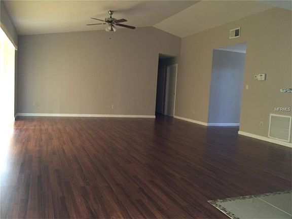 3rd image of 2734 Camomile Dr