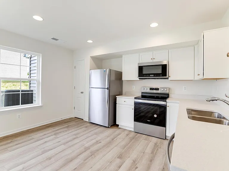 11 Orchard Green Dr — Photo 10