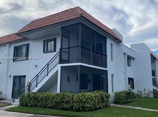 286 Racquet Club Rd APT 201, Weston, FL 33326