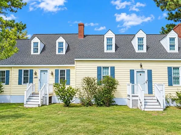35257 Cats Point Ln, Quinby, VA 23423