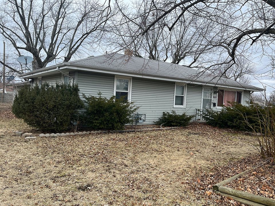 1202 Reading St, Streator, IL 61364 Zillow