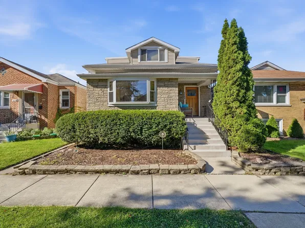 3504 Scoville Ave, Berwyn, IL 60402