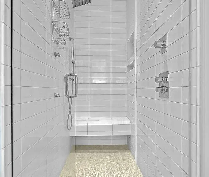 Bathroom ensuite shower