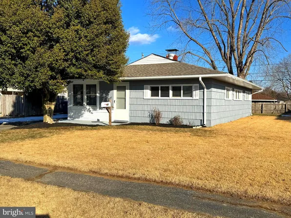 57 Martindale Dr, Newark, DE 19713