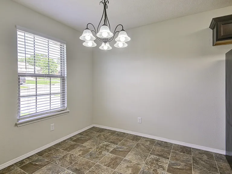 6603 Prairie Trl — Photo 12
