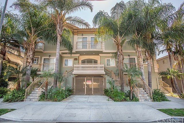 1st image of 12606 Burbank Blvd APT 3