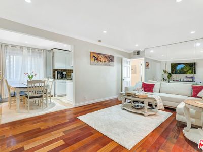 4610 Densmore Ave Unit 105, Encino, CA, 91436