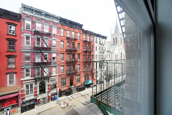 Rented by Renetta Real Estate | media 43