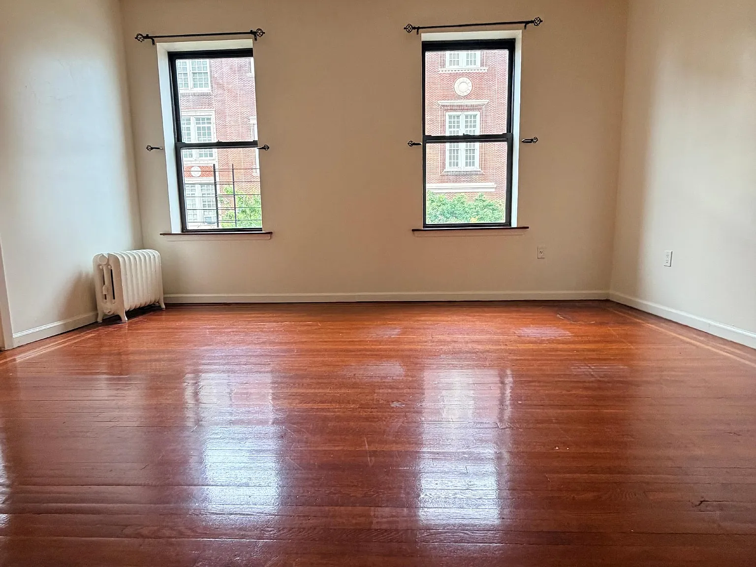 20-67 38th Street — Photo 3