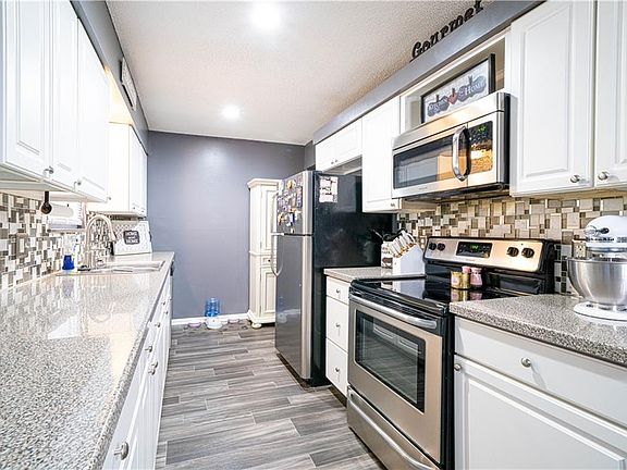 5th image of 6008 N 23rd Street Ter