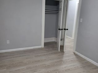 100 Smith St, Newark, NJ 07106