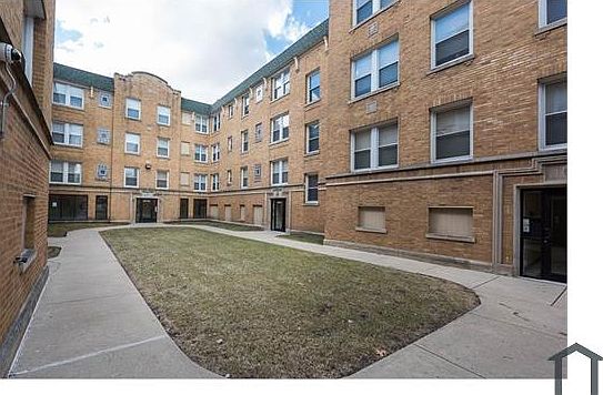 2nd image of 7550 S Coles Ave #3A