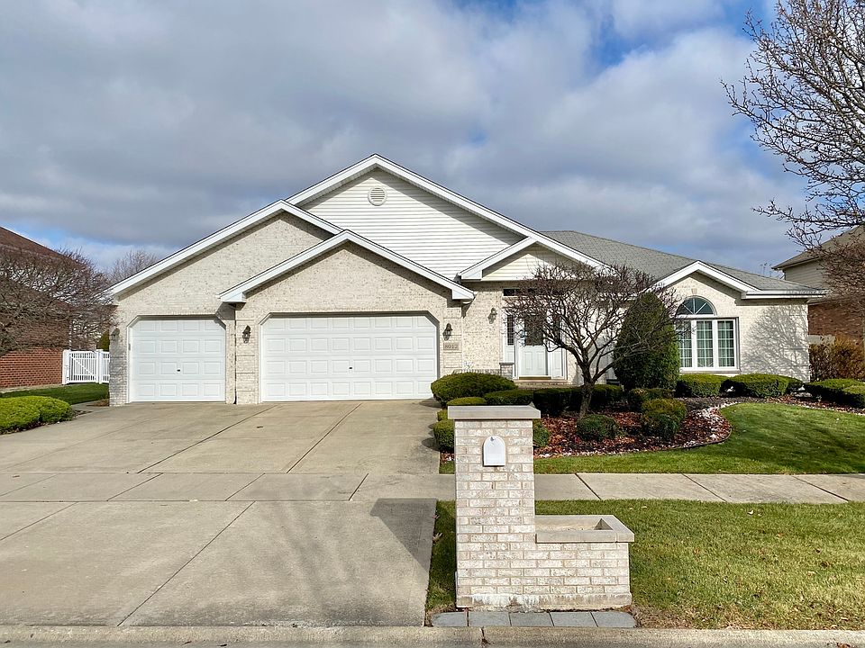 1st image of 8012 Mallow Dr