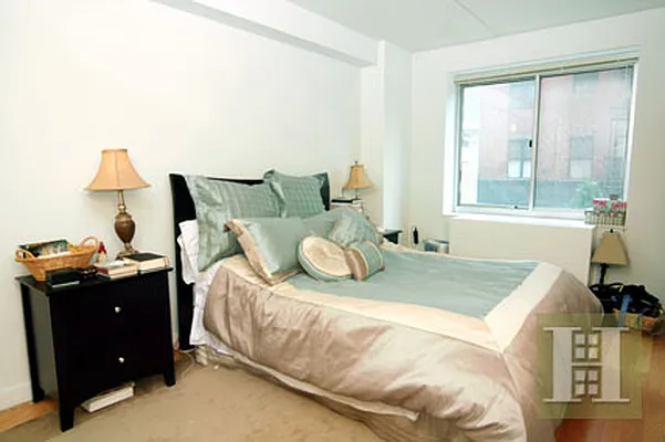 Rented by Halstead Real Estate | media 20