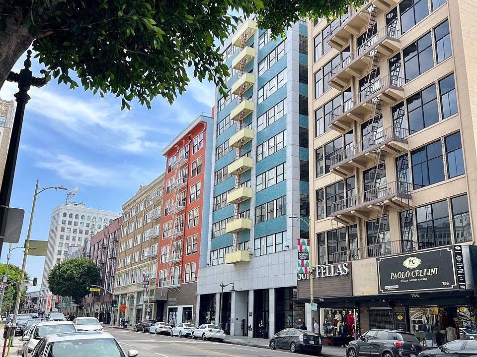 1st image of 738 S Los Angeles St APT 606