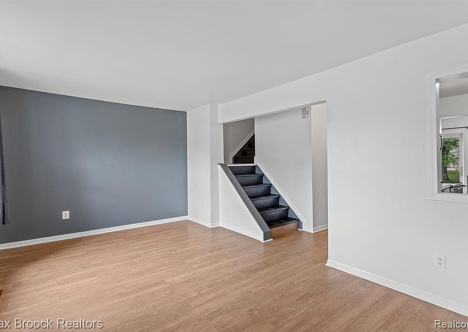 6725 Andersonville Rd, Clarkston, MI 48346 MLS 20230077854 Zillow