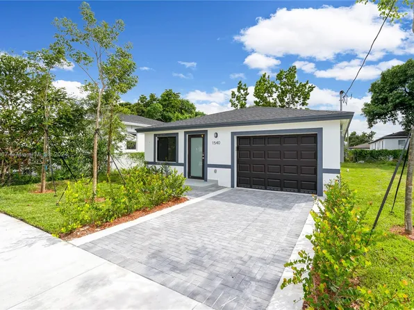 1540 NW 66th St, Miami, FL 33147