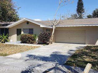 3927 Freedom Ave, Sarasota, FL 34231