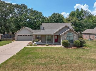 1604 Ridgefield Dr, Heber Springs, AR 72543