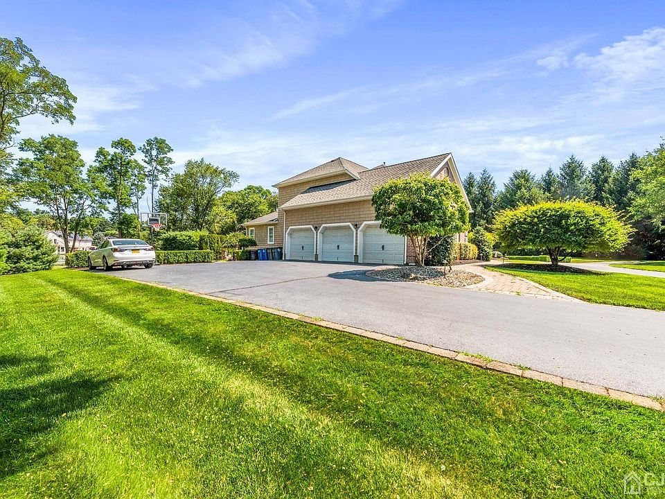 2 Old Cider Mill Rd, Manalapan, NJ 07726 MLS 2301305R Zillow