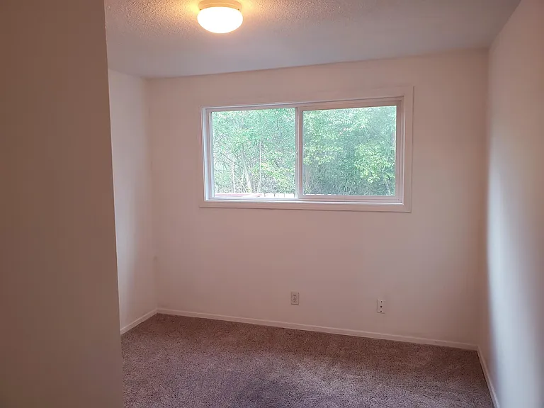 5588 SW Erickson Ave — Photo 11