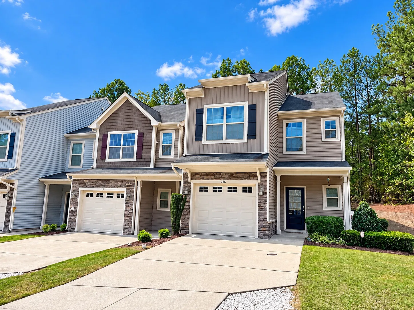 224 Cypress Hill Ln — Photo 2
