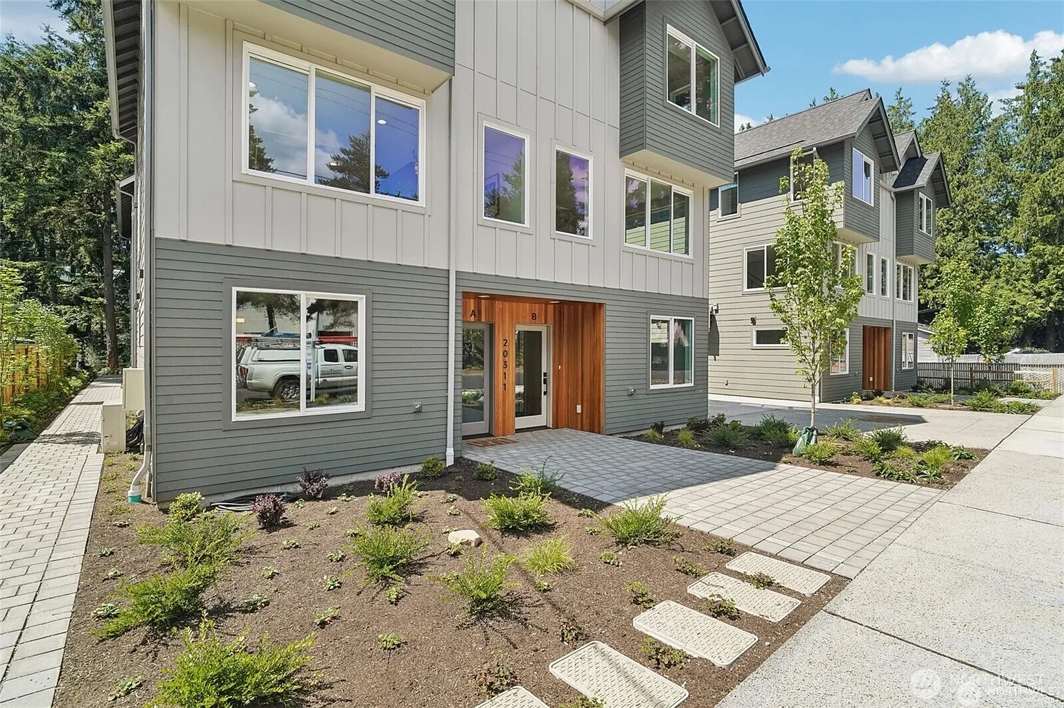 20311 14th Avenue NE #B photo 1