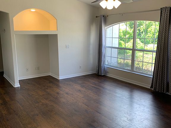 3rd image of 8816 Dolomite Ave