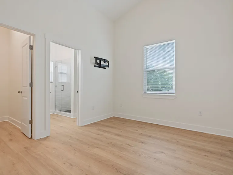 418 N C St — Photo 20