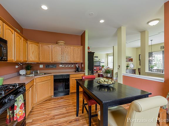 5th image of 104 Schneider Ct