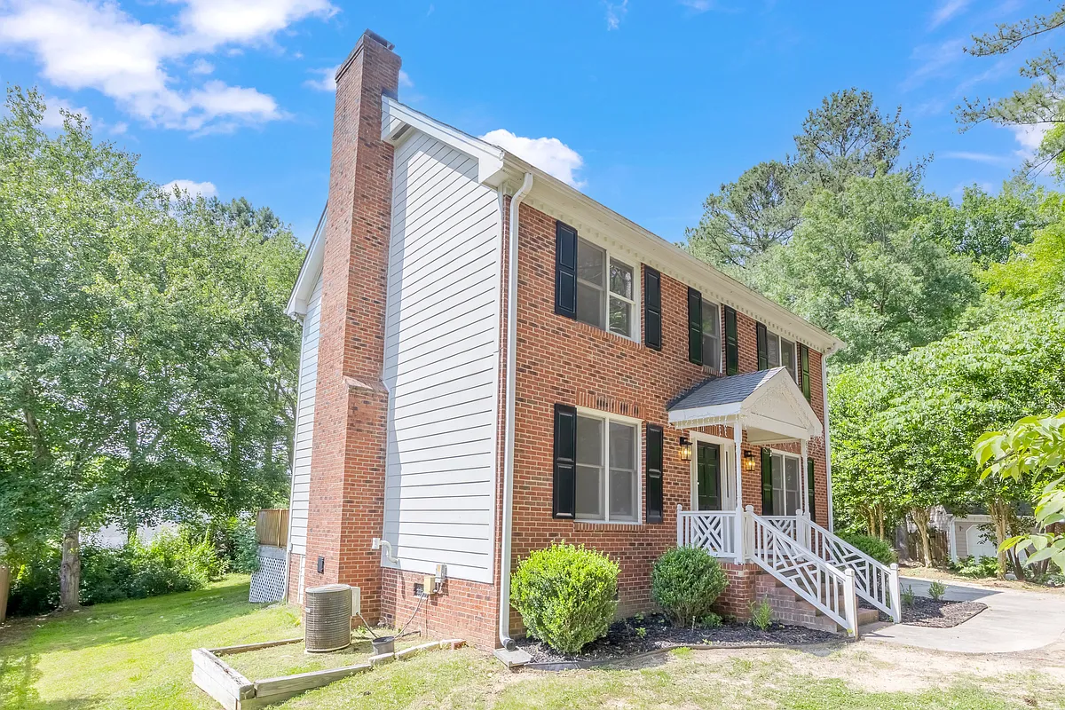 Building Photo - 623 Elmwood Ct