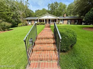 302 E Woodlawn Drive, Williamston, NC 27892