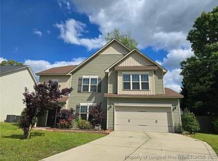1813 Amber Gate Path, Fayetteville, NC 28314