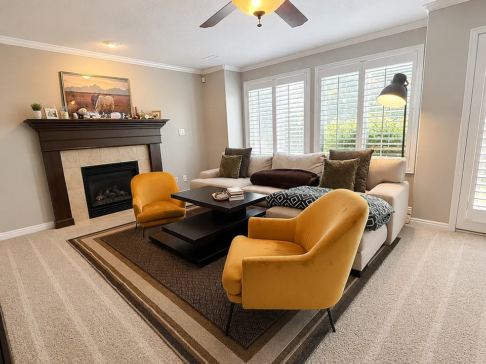 7136 S Ponderosa Dr