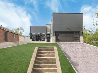 1431 Strickland St, Dallas, TX 75216