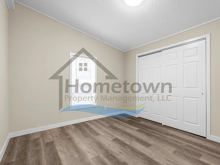 60-1 Short Dr — Photo 12