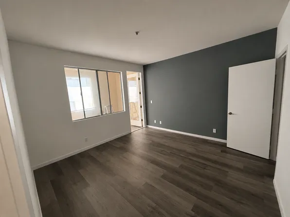 535 Magnolia Ave Unit 212, Long Beach, CA 90802