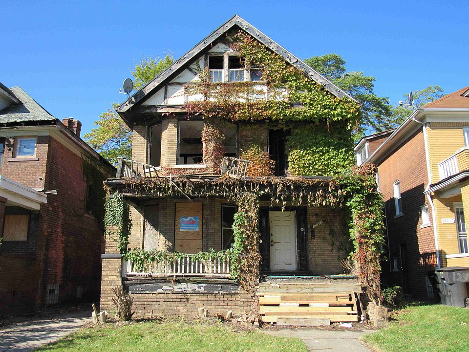 12309 Northlawn